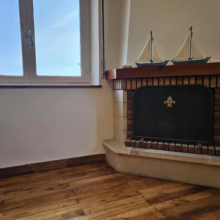 14a05 Con Vistas Appartement Lastres