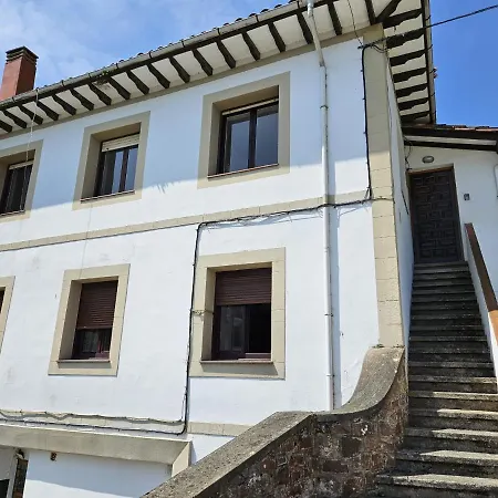 R2R - Apartamento Con Vistas - 14A05 *